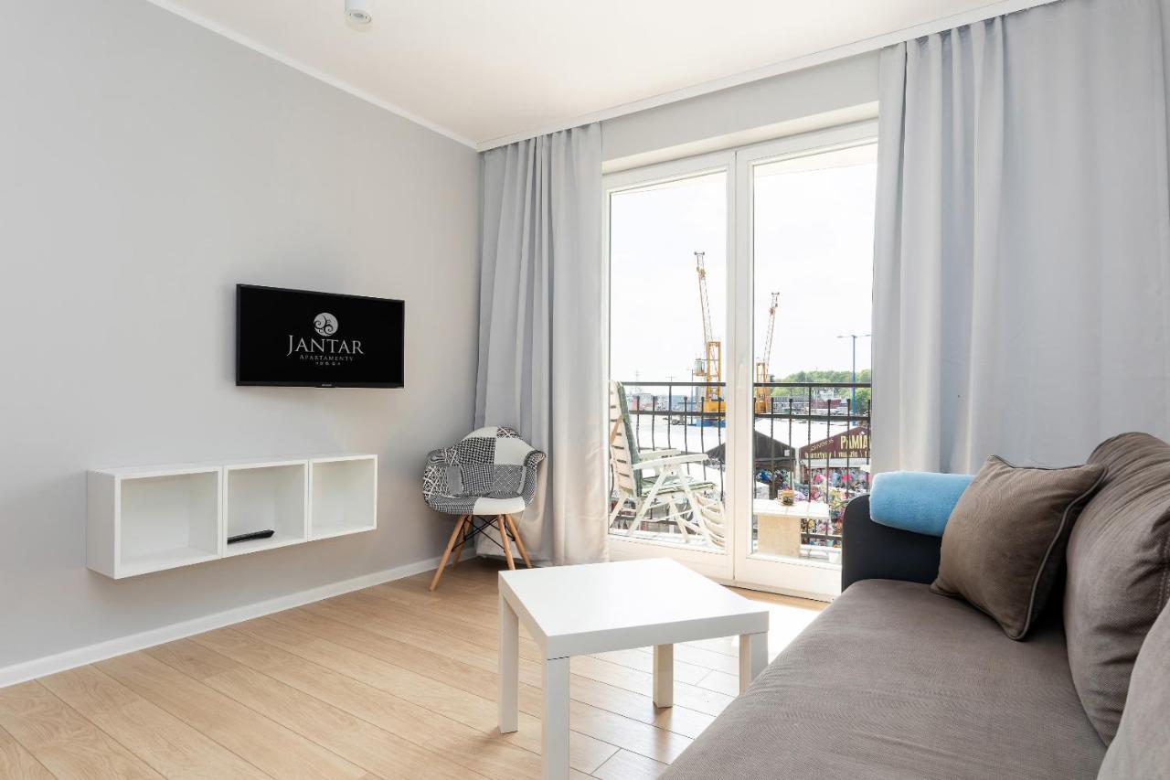 Port Kolobrzeg Str Towarowa By Jantar Apartamenty 코워브제크 외부 사진